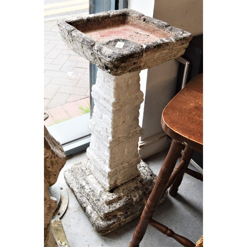 261 - Colonnade Style Cast Concrete Bird Bath