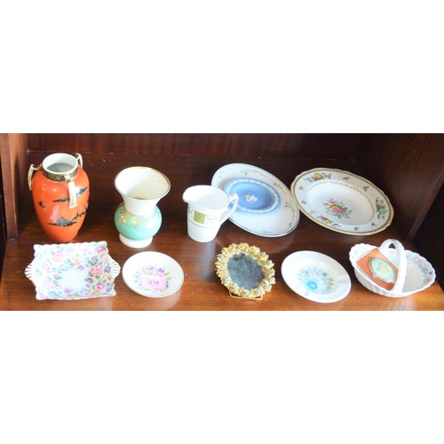 258 - Assorted Porcelain/China including Royal Worcester, Wedgwood, Spode, Plus an Edelstein Bavarian Vase