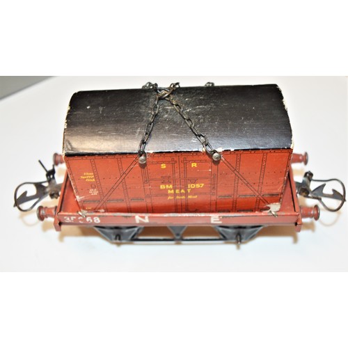 2 - Hornby 'O' Gauge LNER Meat Wagon with Original Container and Chains