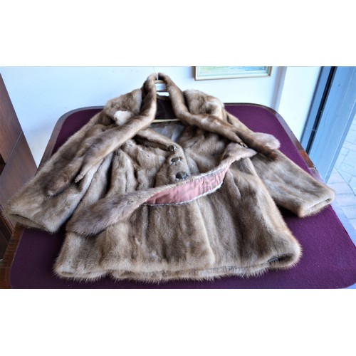 197 - A Ladies' Short Mink Jacket and Matching Stole - (Size Unknown - Possibly Small to Medium)