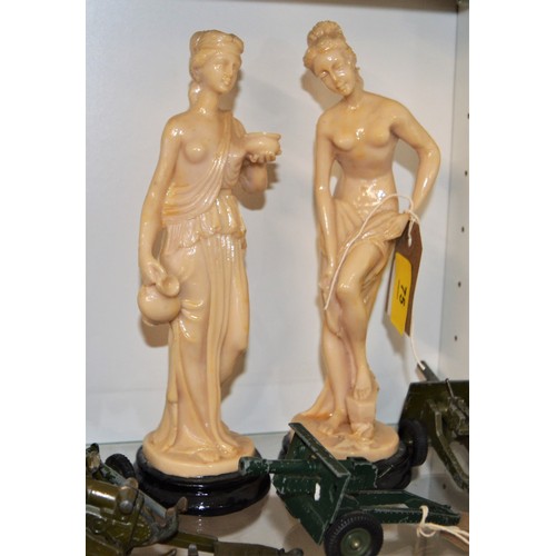 75 - Pair of Resin Classical Figures on Black Plinths - 9