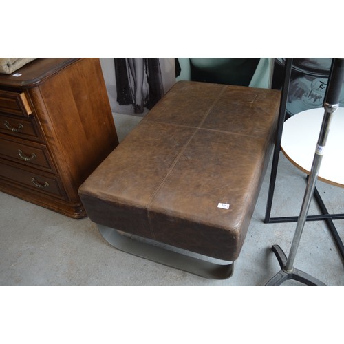 189 - Large Seat/Footrest having Modern Curved Steel Leg Base and 