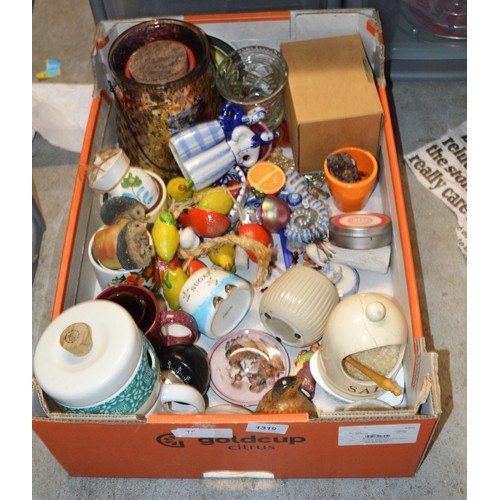 73 - Speculative Box of Bric-a-Brac (Ornaments, etc)