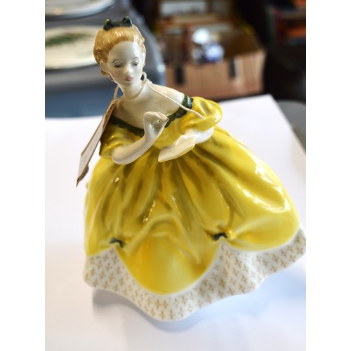 260 - Royal Doulton Figurine - 