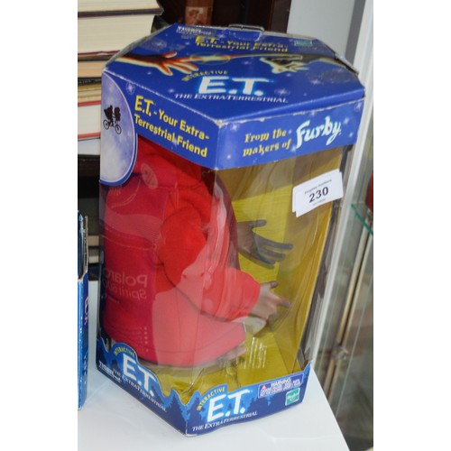 230 - An Interactive ET Figure by Hasbro in Window Box (2000)