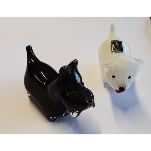 261 - A Pair of Langham Designed Glass Scottie Terriers (Black and White)