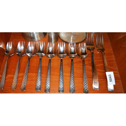 36 - A Small Selection of Unusual Viners Cutlery including 8 Sporks Decorated with Celtic Band, Plus 2 Er... 