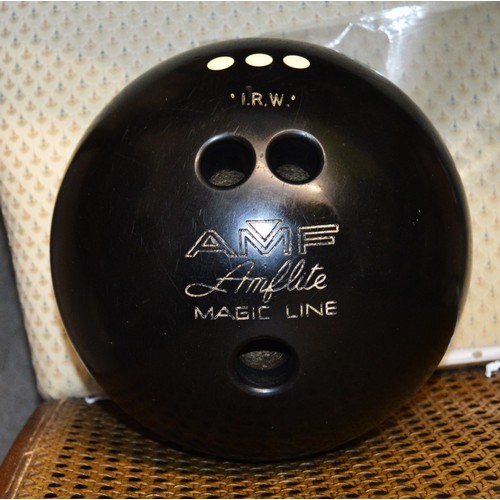 86 - AMF Ten Pin Bowling Ball