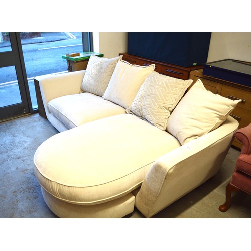 253 - Modern Three-Seater L-Shaped Sofa with Five Cushions in Pale Cream Colour (Needs Light Clean) - Meas... 