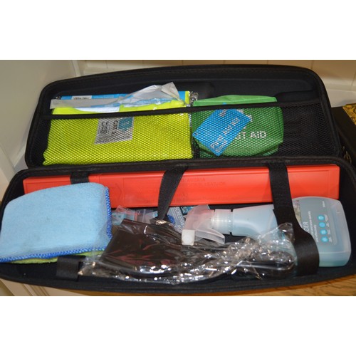 190 - A Leaseplan Boxed Car Emergency Kit