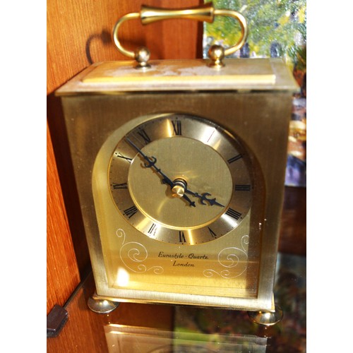 155 - A Brass Quartz Carriage Clock by Eurastyle, London (Battery Operated). 7