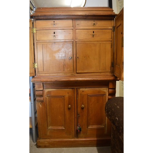 300 - Pitch Pine Bespoke Ecclestiastical/Vestry Chest having Numerous Internal Cupboards and Drawers Lift-... 