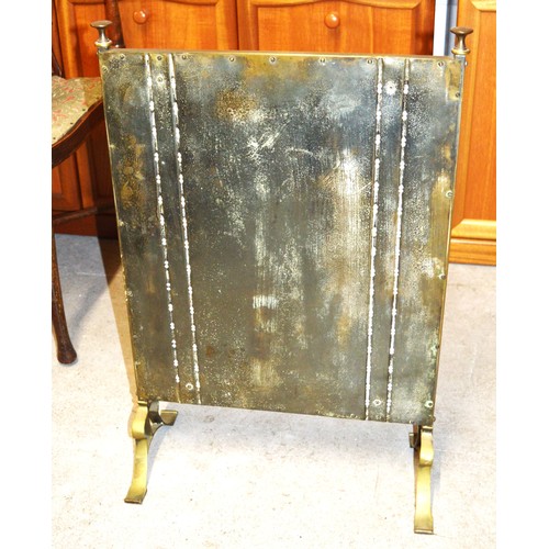 71 - Arts and Crafts Style Brass Fire Screen