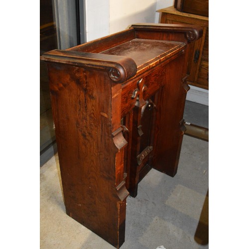 228 - A Polished Pitch Pine Church Lectern having Fleur-de-Lys and Three-Leaf Clover (Faith, Hope and Love... 
