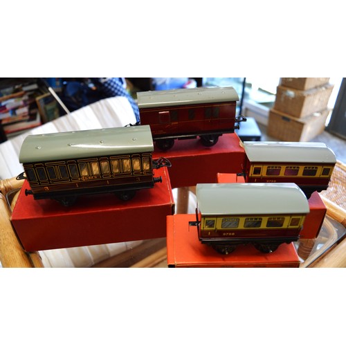 167 - Four Boxed Hornby Gauge O Carriages: Two in Maroon & Cream (Series 1) and Two in Maroon