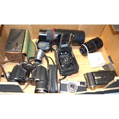 16 - Quantity of Cameras and Accessories including Pair of Field-Master Binoculars by Vesper (Approx 9 It... 