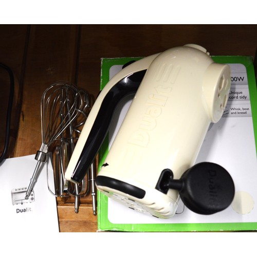 44 - Dualit 300W Hand Mixer