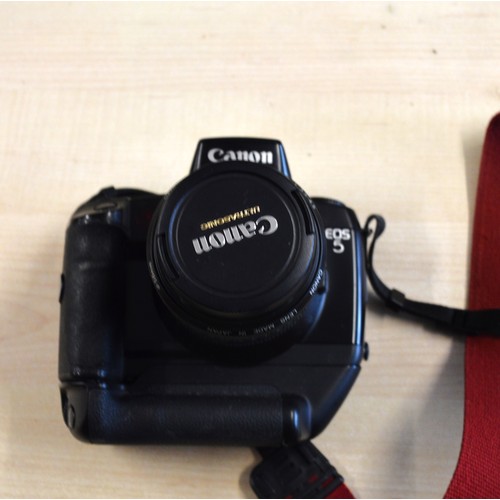 162 - Canon EOS 5 35mm Film SLR Auto Focus Camera with Canon VG 10 Vertical Grip.