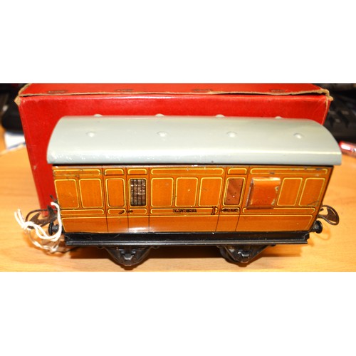 166 - A Boxed Hornby Gauge O LNER Passenger Brake Van