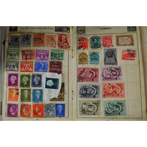 405 - One Tower Fold Back Stamp Album of British, Empire & Commonwealth Stamps