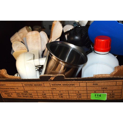 140 - Quantity of Kitchen Utensils, Electrical Tin Opener, Trays, Jugs, Cups, etc
