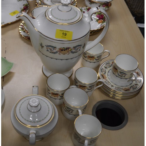 124 - Six-Place Setting Aynsley Coffee Set in the 