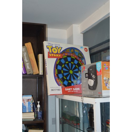 270 - New Disney Pickstar Toy Story Darts Game (with Soft Tip Darts)