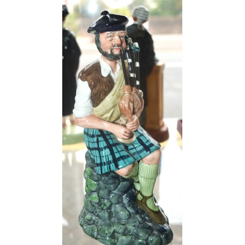 200 - Boxed Royal Doulton Figure 