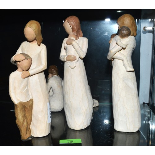 10 - Selection of Six Willow Tree Figures