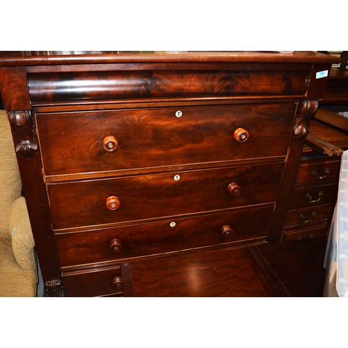 126 - Mahogany Late Victorian Five Drawer Chest