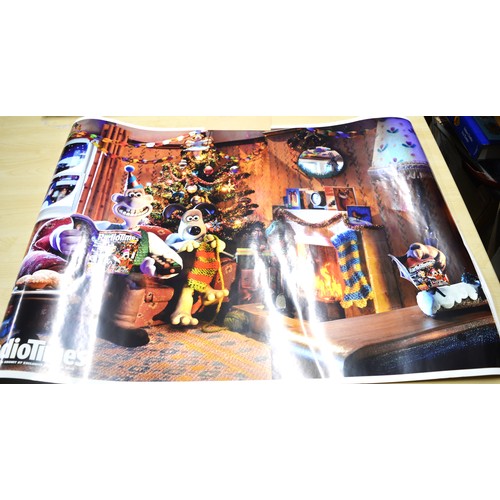 89 - A Limited Edition Radio Times Double Sided Wallace & Gromit Poster from Christmas 2008 (with Origina... 