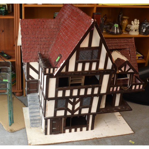 50 - One Large Model Tudor Dolls House