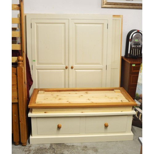 221 - Cream-Faced Double Robe with Twin Underdrawers (needs assembly)