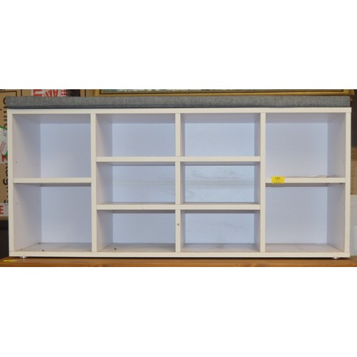 121 - A Vasagle LHS10 Shoe Storage Unit