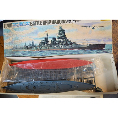 187 - Boxed Fujimi 1/700 Waterline Kit. Japanese Battleship Haruma