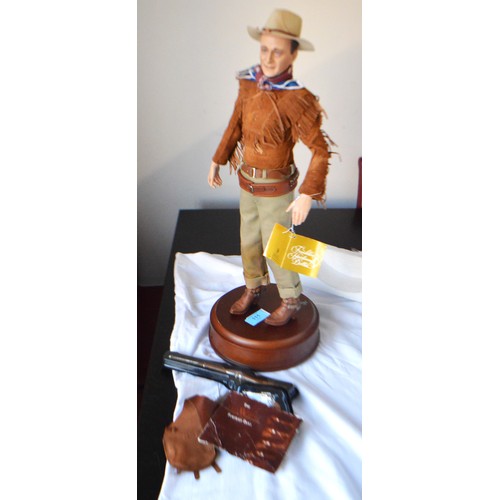 111 - Franklin Mint John Wayne Portrait Doll with Battery operated talking Plinth with Sealed Weapons (wat... 