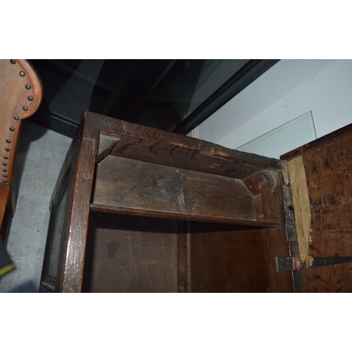 40 - 17th Century Oak Coffer/Chest