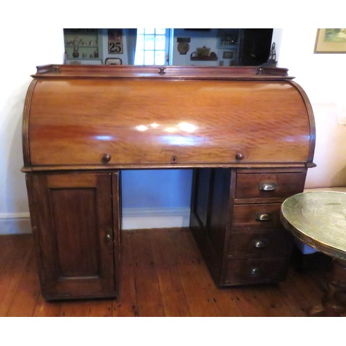 295 - Large Victorian  Oak Cylinder Top Pedestal Desk Circa 1880