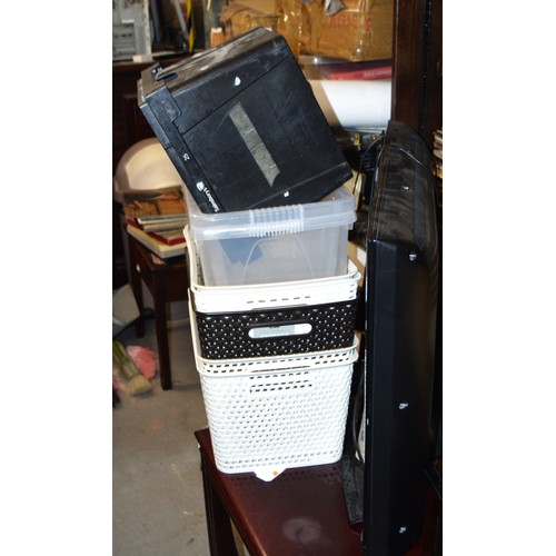 98 - Seven Storage Crates/Baskets