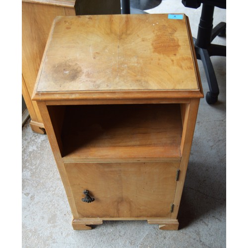 Lot 4         