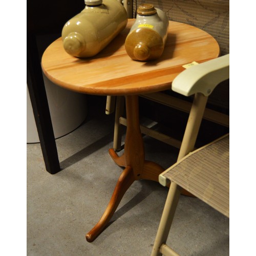 85 - A Small Pine Tripod Table