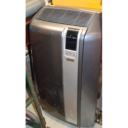 119 - De Longhi High Powered Penguino/Air Conditioning Unit w Series