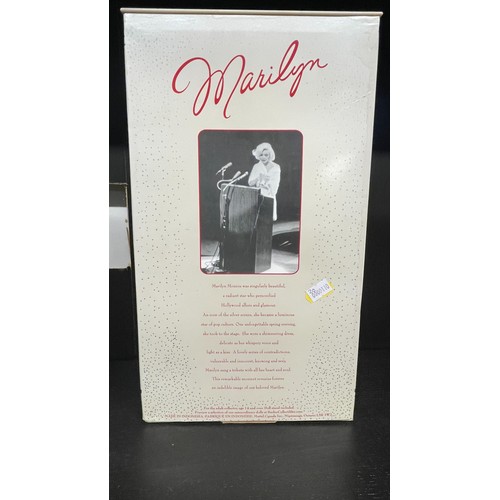 103 - Highly collectible boxed Marilyn Monroe figure by 