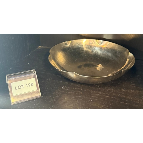 128 - Keswick School of industrial arts dish