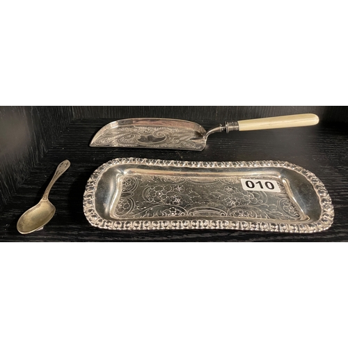 10 - Silver banded crumb scoop, tray and spoon
