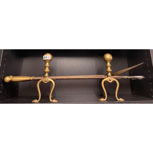 49 - heavy brass Companion set