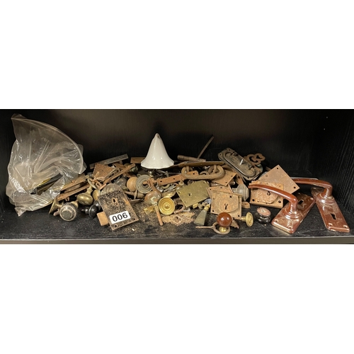 6 - Locks handles etc