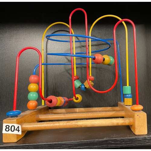 804 - Toy Labyrinth