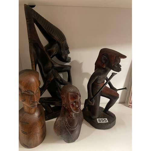 Lot 895       