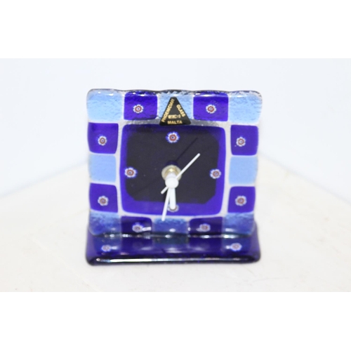 170 - PHOENICIAN GLASS CLOCK